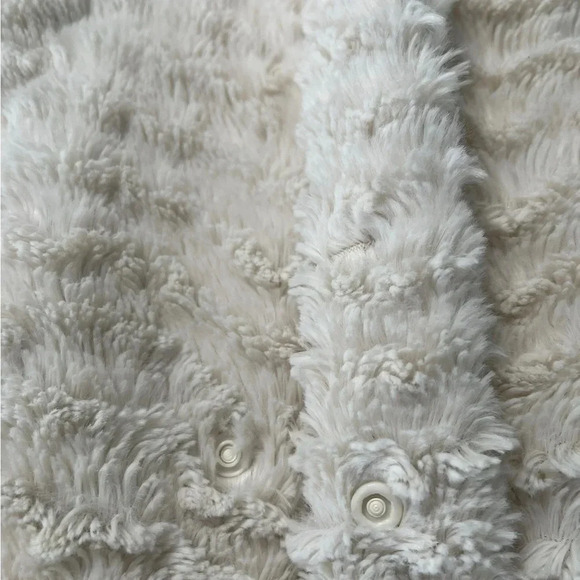 Patagonia Pelage Faux Fur White Medium Jacket - Picture 14 of 14